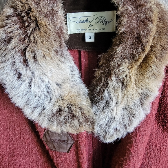 Tasha Polizzi Red Wool Coat with Faux Fur - Picture 3 of 5